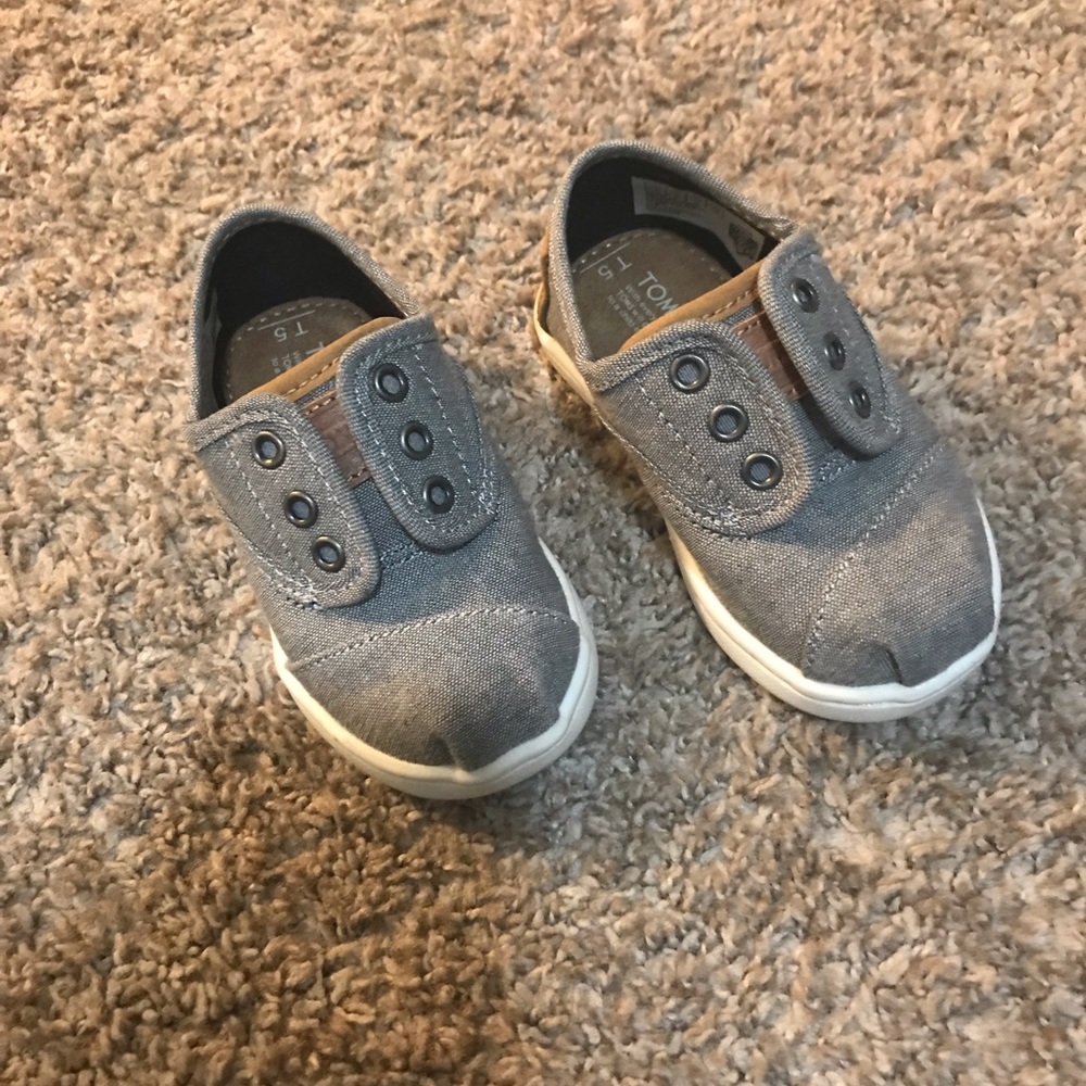 Toms toddler shoes